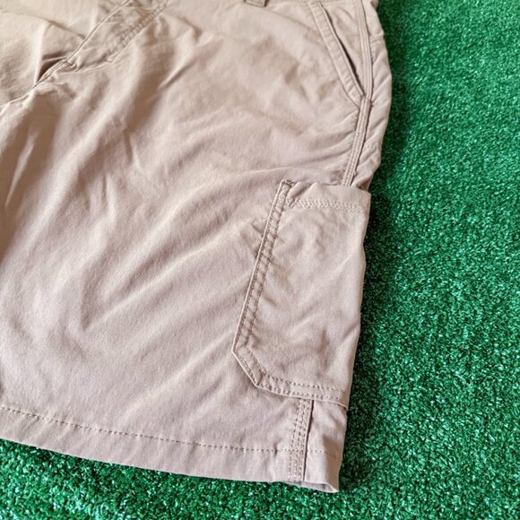 Wrangler Trail Outdoor Hiking Confort Waist Brown Utility Cargo Shorts Size 40 - Picture 3 of 12